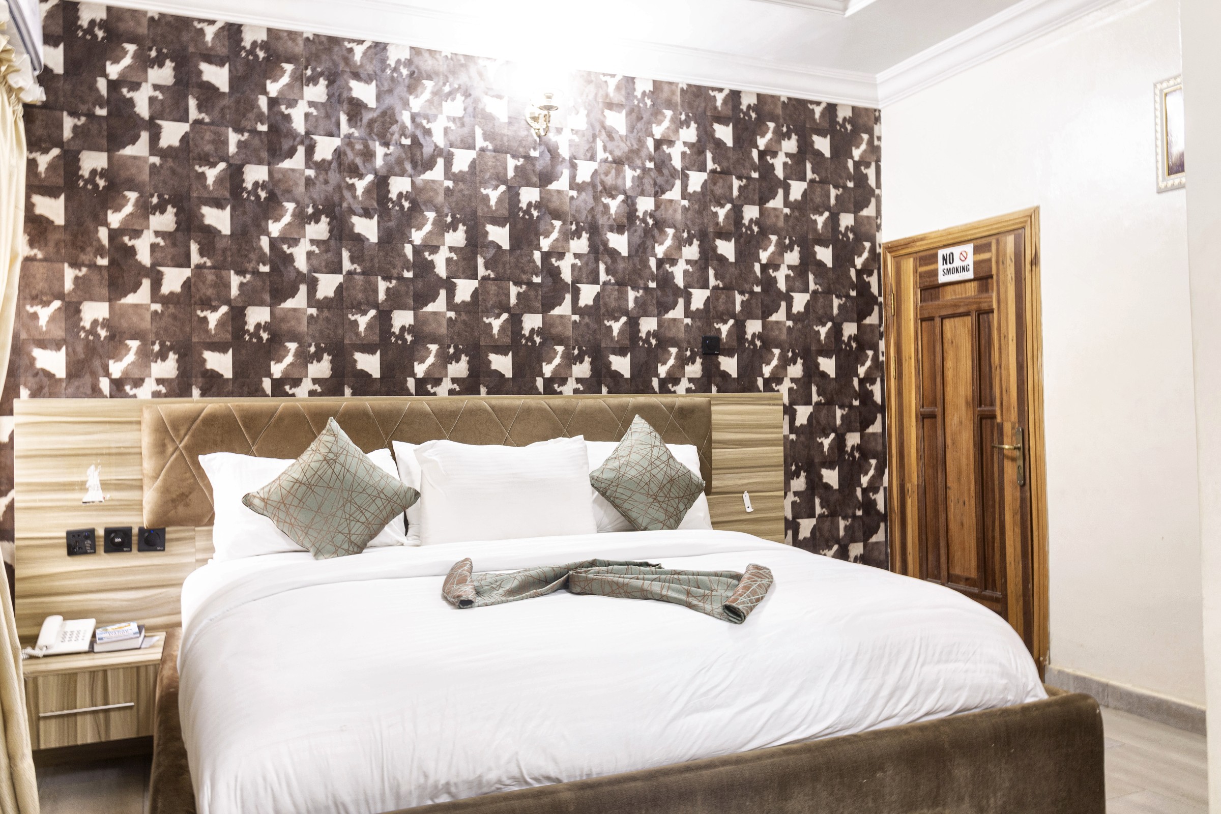Exclusive Deluxe Room